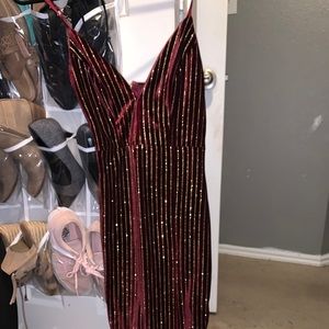 dress with slit in thigh